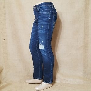 Jeans-Dk.Blue w/tips and whiskers